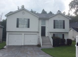 1960 Pittston Farm Rd, Lithonia, GA 30058