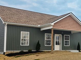 155 Amos Cir, Lafayette, TN 37083