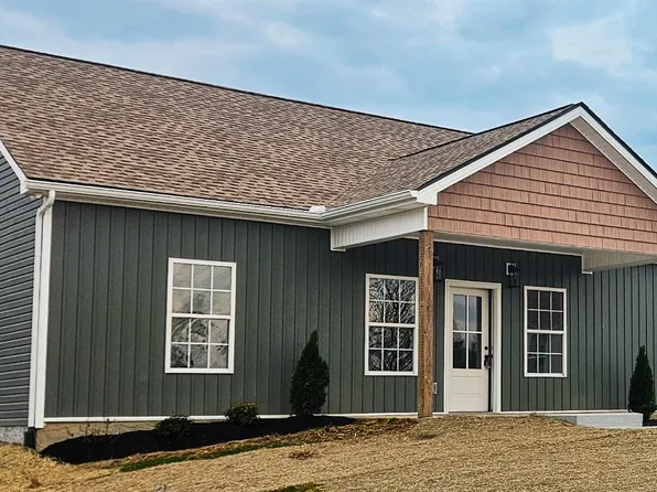 155 Amos Cir, Lafayette, TN 37083