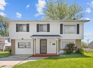 1011 Samson Dr, University Park, IL
