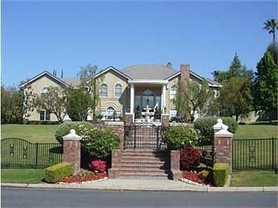 1st image of 4000 Country Club Dr