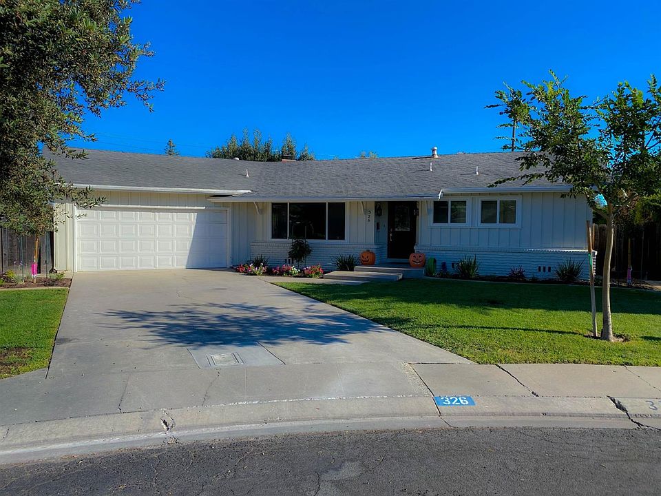 1st image of 326 Rosewood Ct