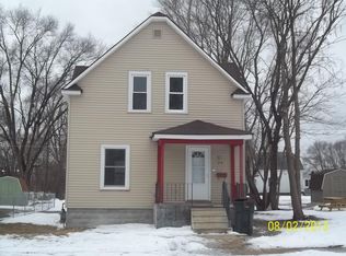 310 Oneida St, Waterloo, IA 50703