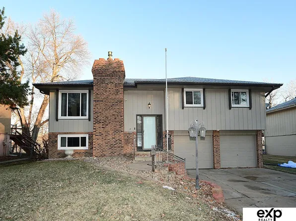 7522 Washington St, Ralston, NE 68127