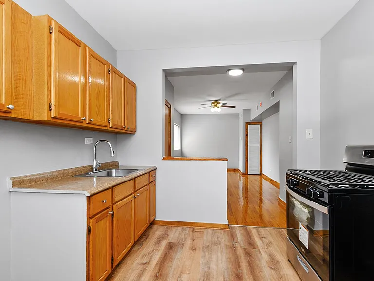 3108-10 W 63rd St — Photo 5