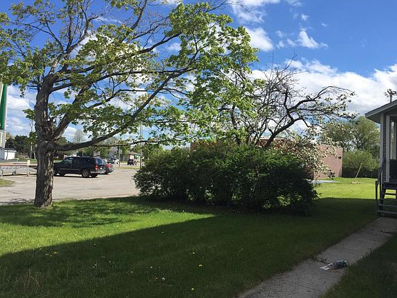 2nd image of 506 W Campbell St