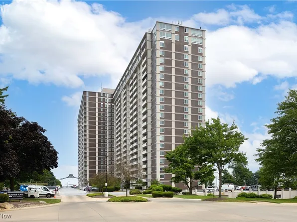 12900 Lake Ave APT 1008, Lakewood, OH 44107