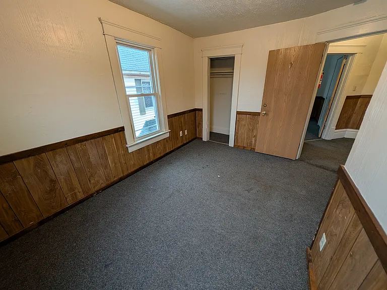 564 Carroll St — Photo 21