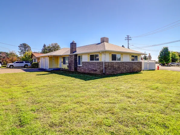 5803 Sierra Dr, Redding, CA 96003