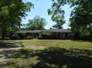 2221 Stony Point Rd, Waco, NC 28169