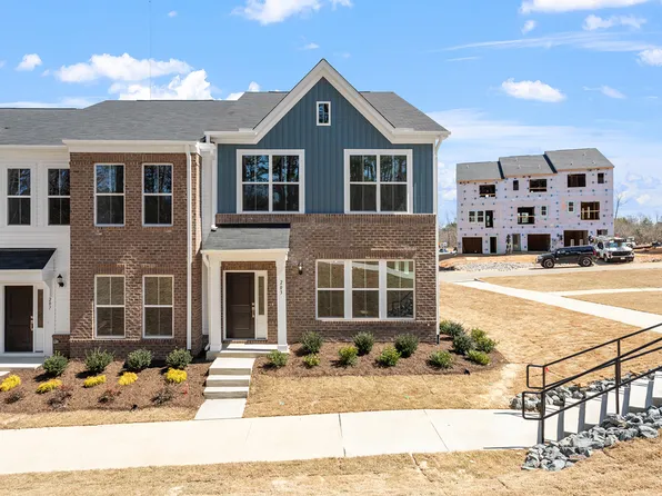 203 Frosted Iris Ln, Garner, NC 27529
