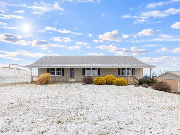 7875 State Route 151, Rayland, OH 43943