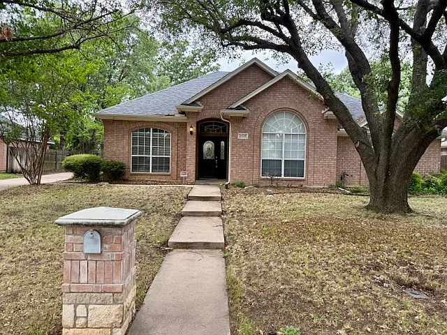 Building Photo - 6308 Glen Echo Ln