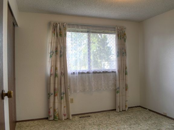 2nd image of 16215 17th Avenue Ct E