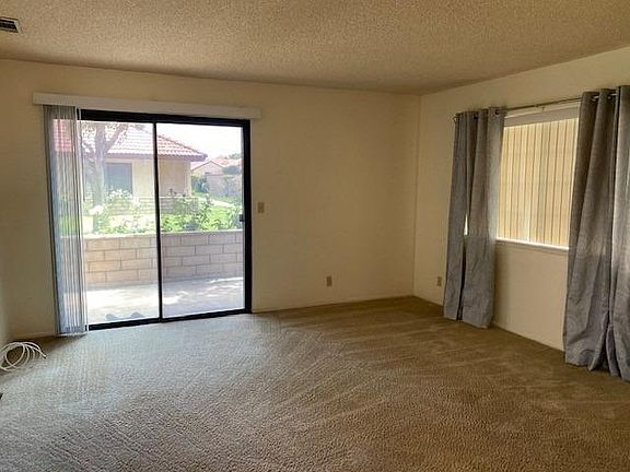 4th image of 19254 Cottonwood Dr
