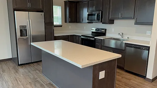 225 Penny Ave Photo 1
