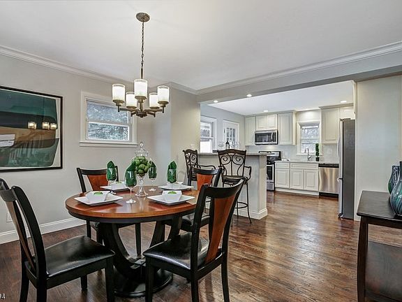 Dining Room open to Kitchen