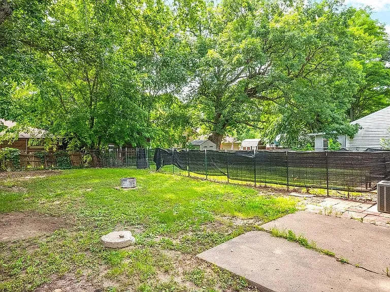 4613 W Merol Ct — Photo 16