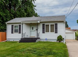 1302 E Ovid Ave, Des Moines, IA 50316