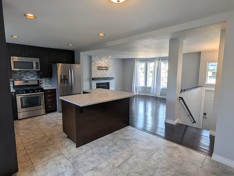 10111 Ashley Cir NW — Photo 6