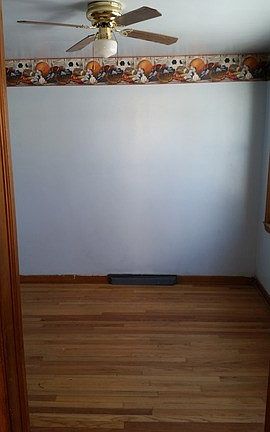 4th image of 429 50th Ave