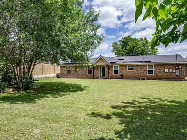 817 S Old Temple Rd, Lorena, TX 76655