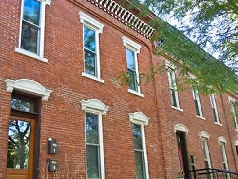 425 N 5th St — Photo 1