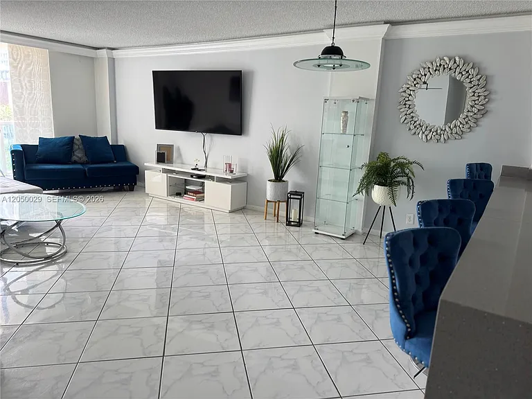 3800 S Ocean Dr #410 — Photo 4