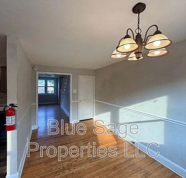 531 S 4th St — Photo 7