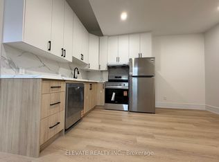 70 Lansdowne Ave #4, Toronto, ON M6K2V9