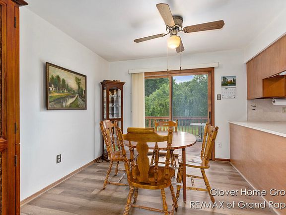 5th image of 5616 Ramblewood Dr SE