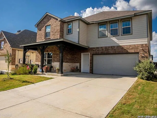 5 bed, 3.0 bath, 2807 sqft, $2,800 — Photo 2
