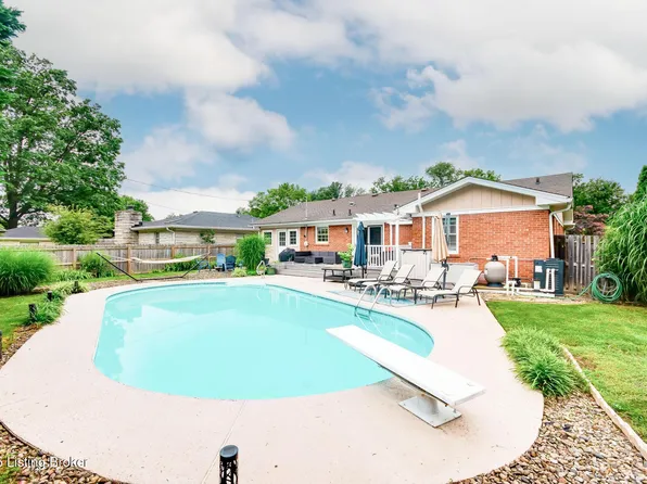 7004 Dartmoor Dr, Graymoor Devondale, KY 40222