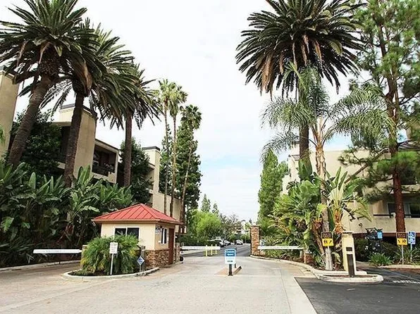 5540 Owensmouth Ave APT 220, Woodland Hills, CA 91367