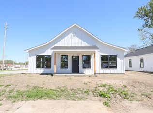 420 Johnson St, Moberly, MO 65270