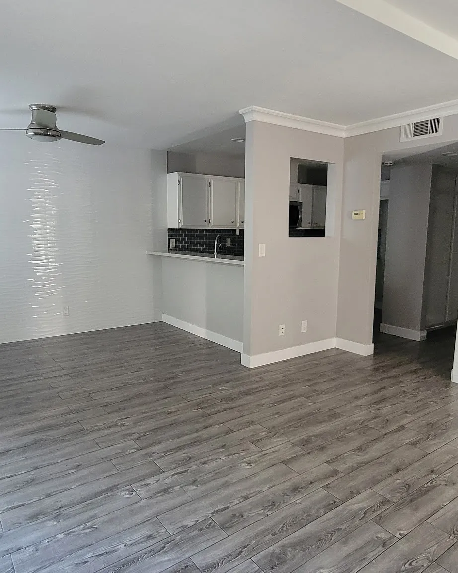 8959 Gallatin Rd — Photo 2