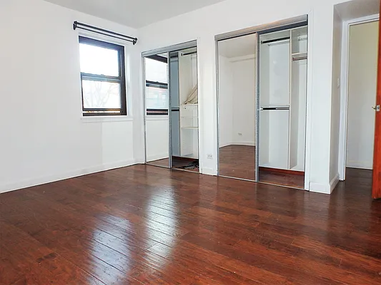 Rented by MAC Realty NY | media 7