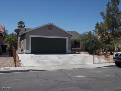 2211 Chipplegate Way, North Las Vegas, NV, 89032
