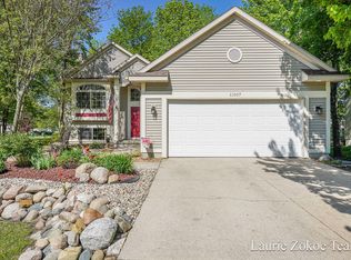 11007 Timberline Dr, Allendale, MI 49401