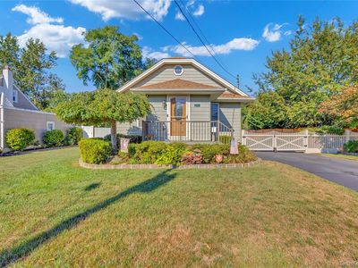 245 N 7th Street, Lindenhurst, NY, 11757