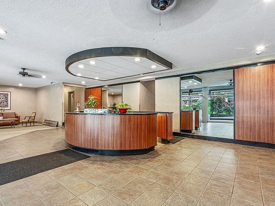 1st image of 16201 Powells Cove Blvd APT 3N
