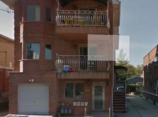 4355 158th St, Flushing, NY 11358