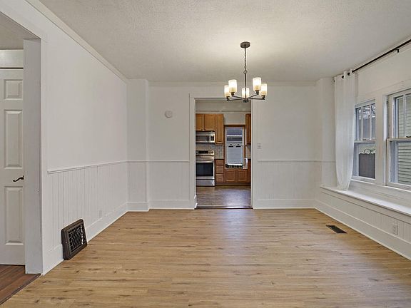 5th image of 1925 Kearney AVENUE