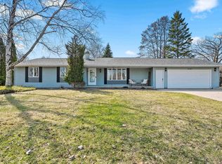 2130 King James Dr, Green Bay, WI 54304