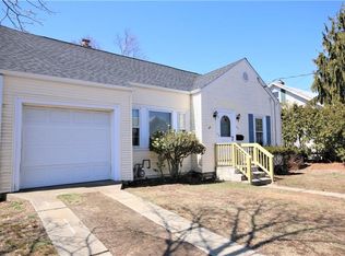 43 Law St, Warwick, RI 02889