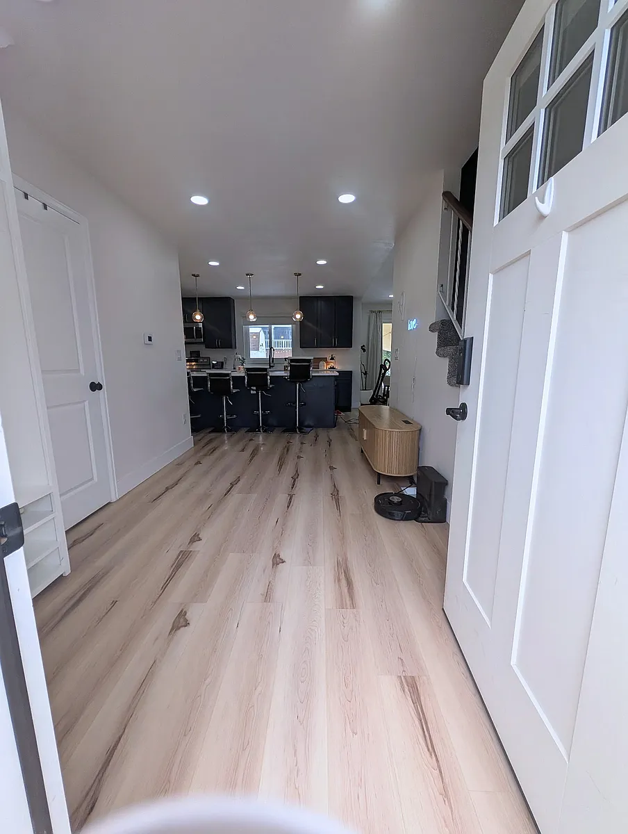 Building Photo - 904 S Memphis Way