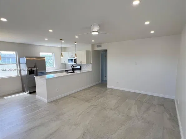 495 Fanshaw Way, Boca Raton, FL 33434