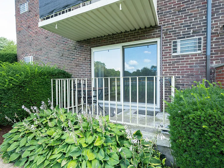 34 Hamilton Rd #110 — Photo 13