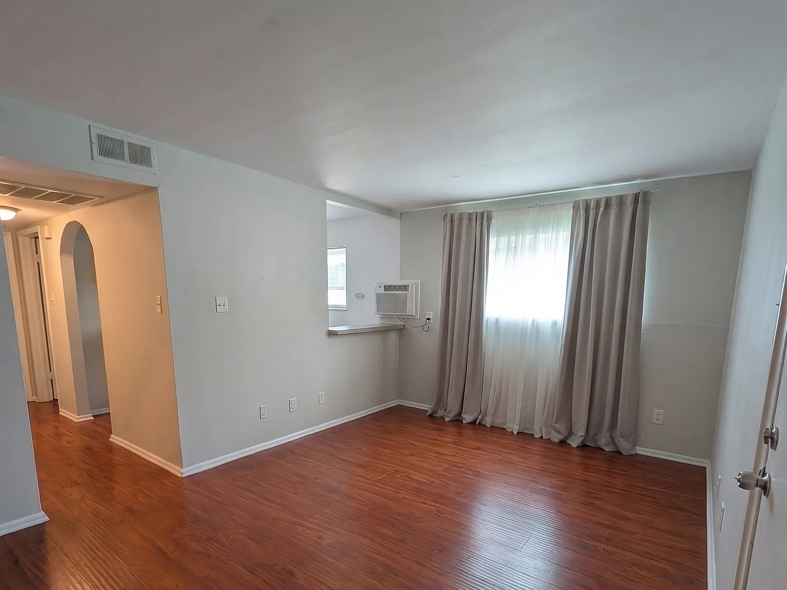 7917 Dungan Rd — Photo 2