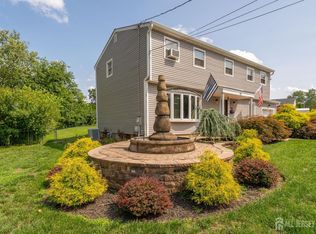 25 Hudson Rd, East Brunswick, NJ 08816